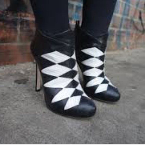 Isen Diamond Ankle Boot by Atalanta Welle -size 6 - Picture 5 of 5